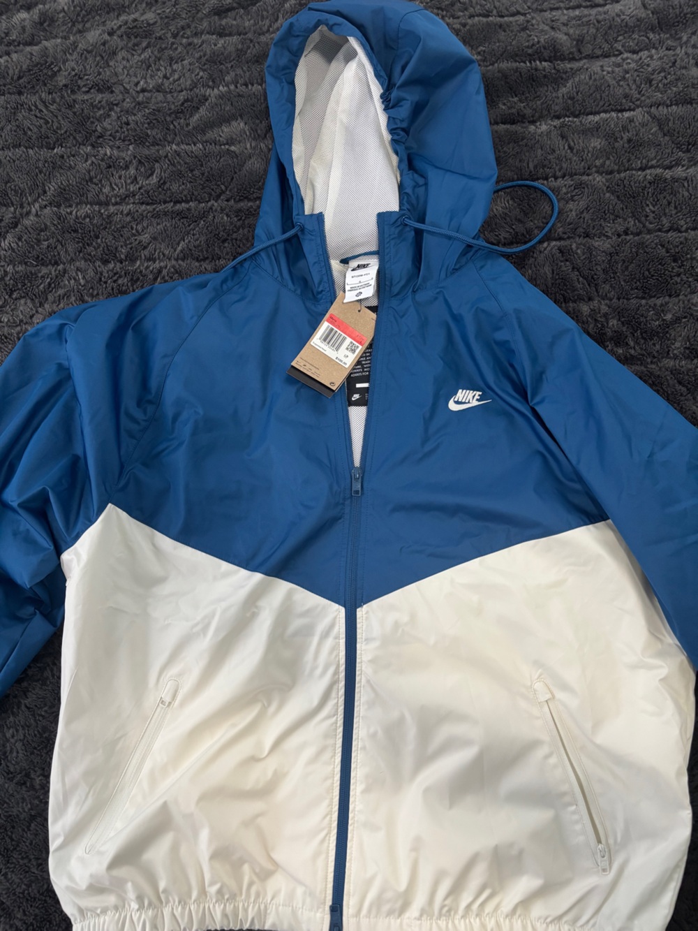 Nike Men’s Full Zip - L